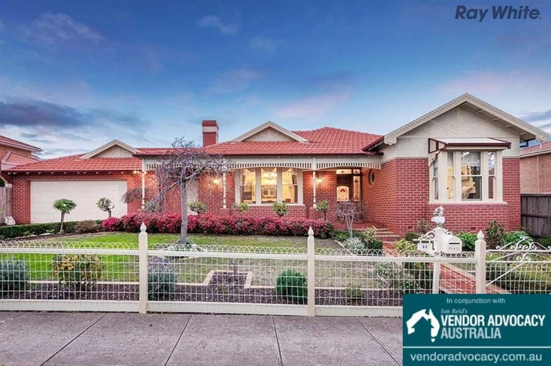 22 Glenbruar Drive, Hillside VIC 3037