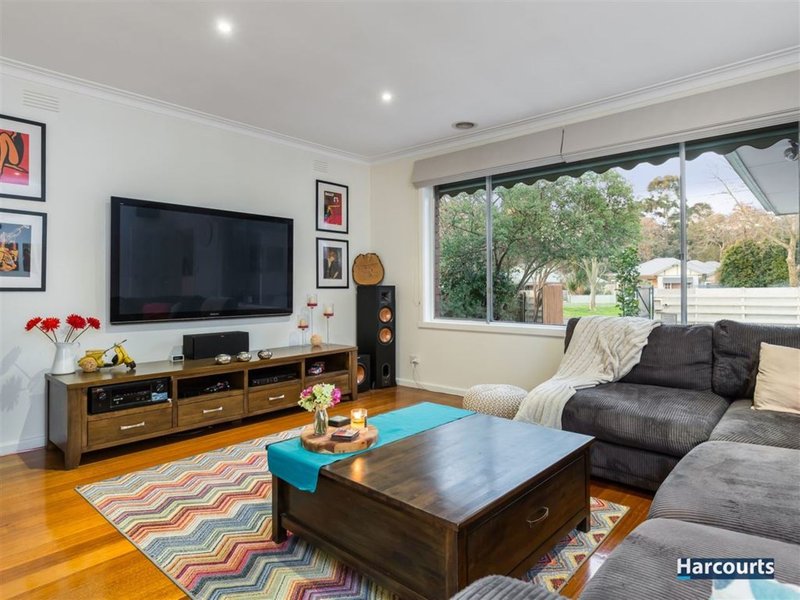 Photo - 22 Glenfern Road, Ferntree Gully VIC 3156 - Image 4