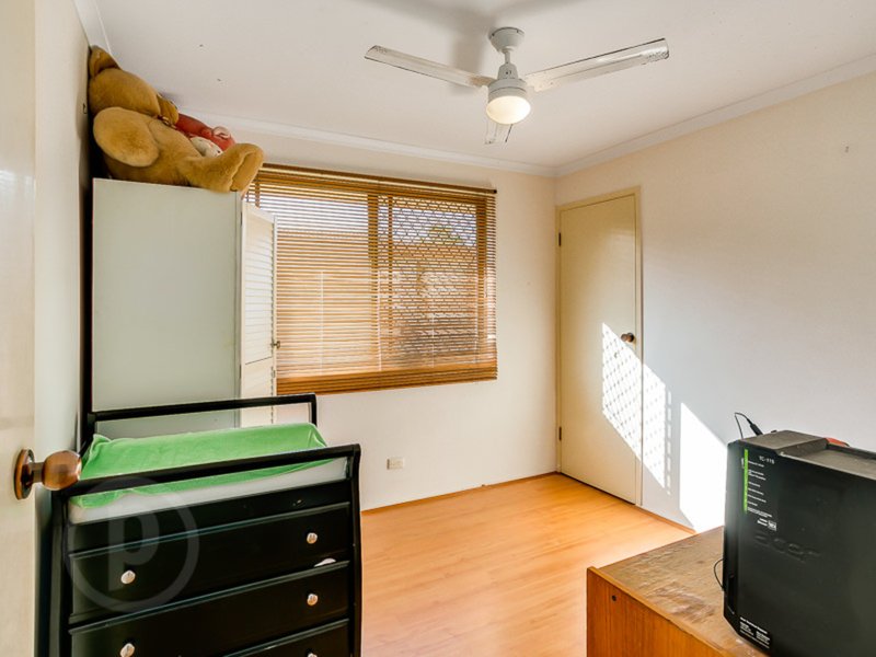 Photo - 22 Glenside Street, Wavell Heights QLD 4012 - Image 8