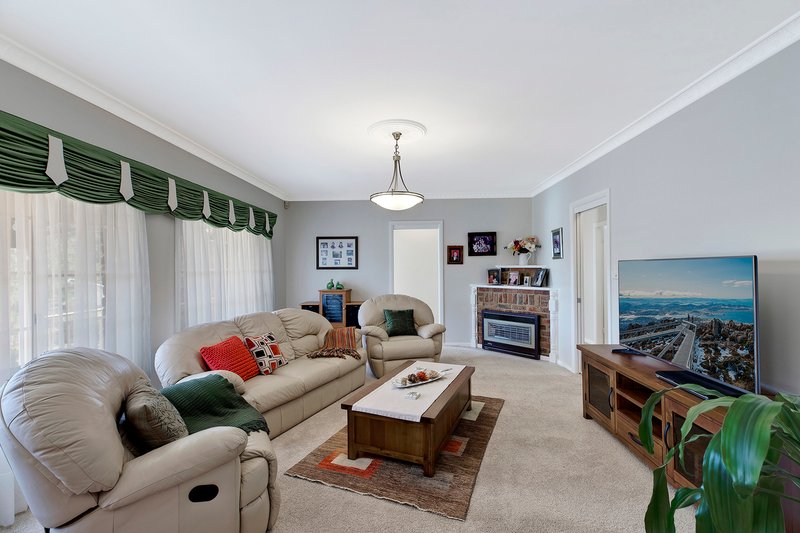 Photo - 22 Golden Grove Circuit, Terrigal NSW 2260 - Image 8