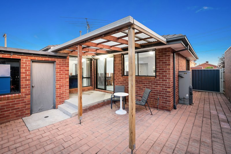 Photo - 22 Grand Parade, Epping VIC 3076 - Image 13