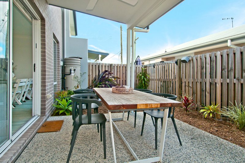 Photo - 2/2 Gray Street, Beenleigh QLD 4207 - Image 6