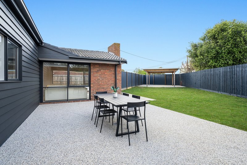 Photo - 22 Greenbank Court, Leopold VIC 3224 - Image 14