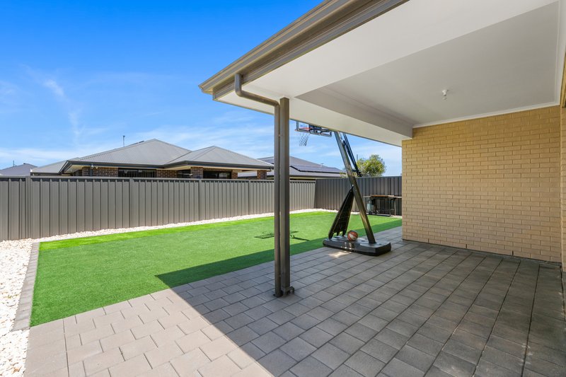 Photo - 22 Greenhood Crescent, Andrews Farm SA 5114 - Image 14