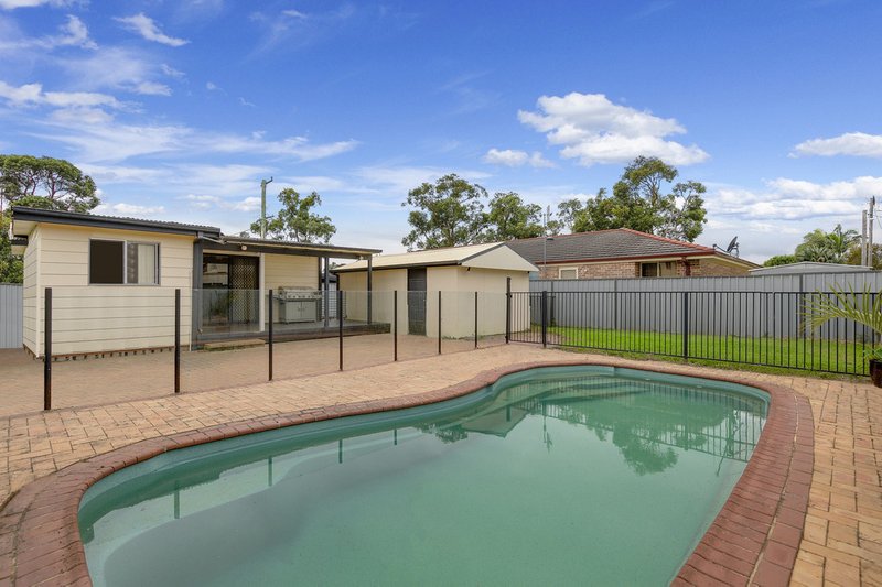 22 Gregory Street, Berkeley Vale NSW 2261