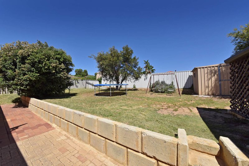 Photo - 22 Greyhound Drive, Merriwa WA 6030 - Image 18