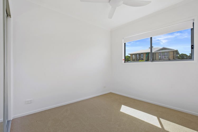 Photo - 2/2 Gum Tree Place, Nambour QLD 4560 - Image 7