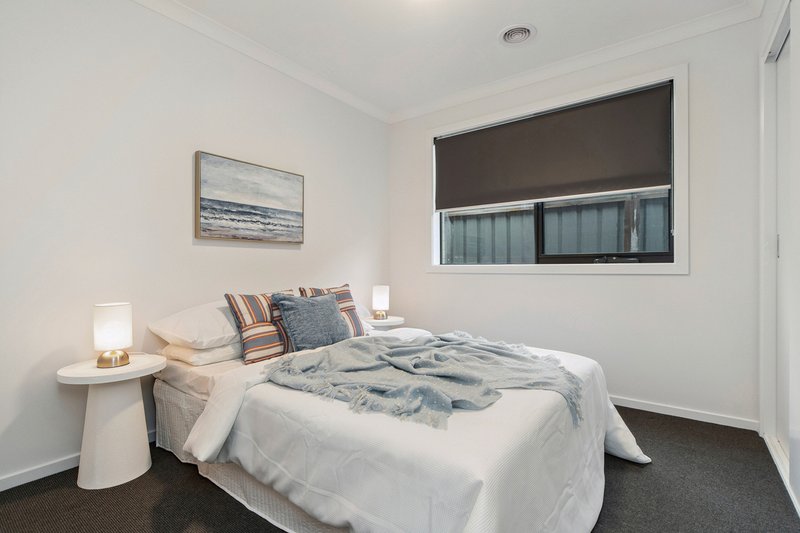 Photo - 22 Gunbower Crescent, Botanic Ridge VIC 3977 - Image 18