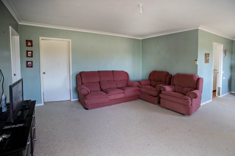 Photo - 22 Gwenneth Avenue, Taree NSW 2430 - Image 5