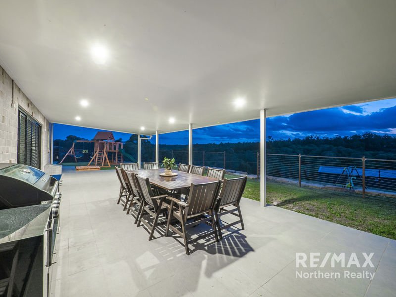 Photo - 22 Hacker Rd , Cashmere QLD 4500 - Image 9