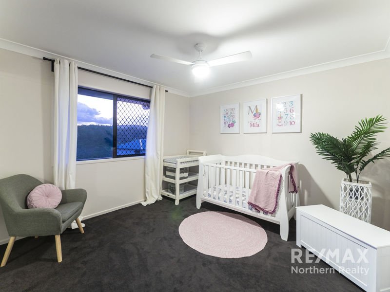 Photo - 22 Hacker Rd , Cashmere QLD 4500 - Image 25