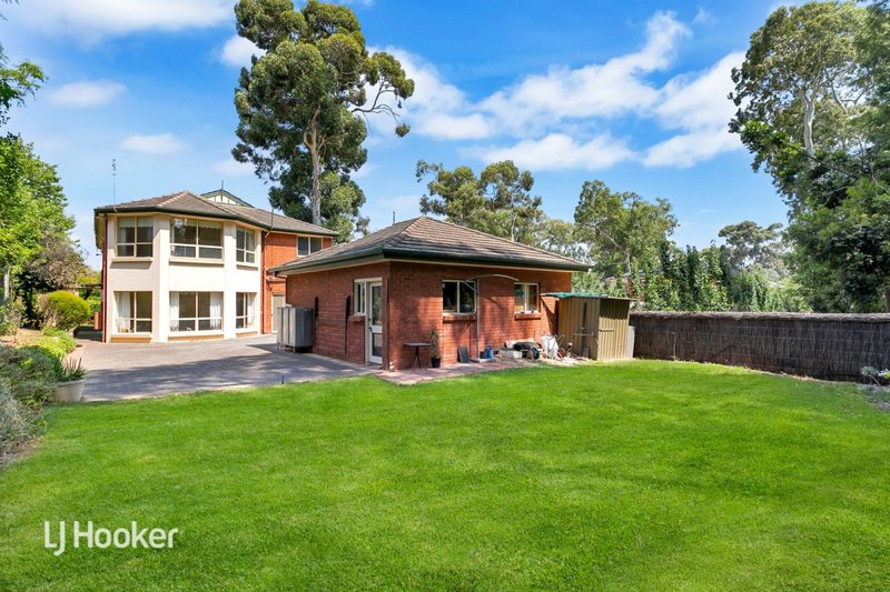 Photo - 22 Hallett Road, Wattle Park SA 5066 - Image 21