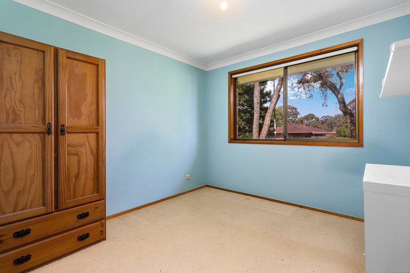 Photo - 22 Hampshire Place, Seven Hills NSW 2147 - Image 6