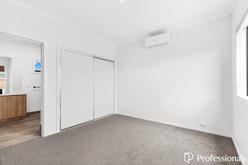 Photo - 22 Handley Crescent, Officer VIC 3809 - Image 10
