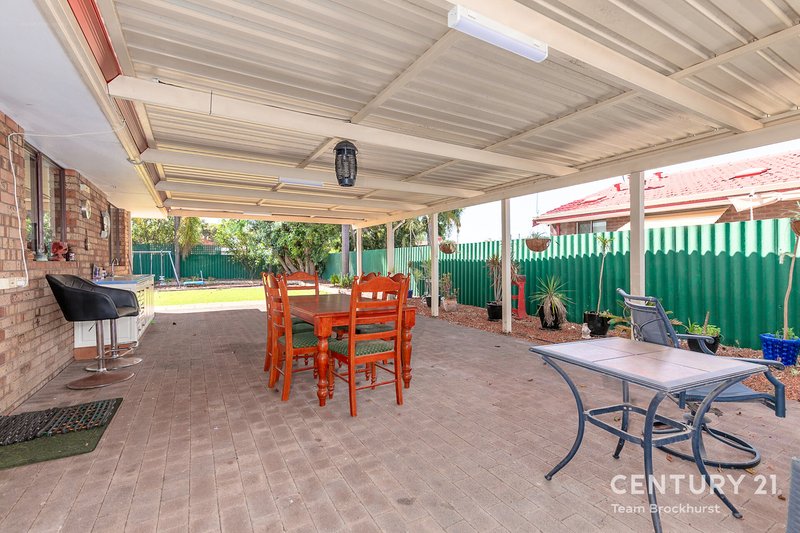 Photo - 22 Hargrave Drive, Thornlie WA 6108 - Image 21