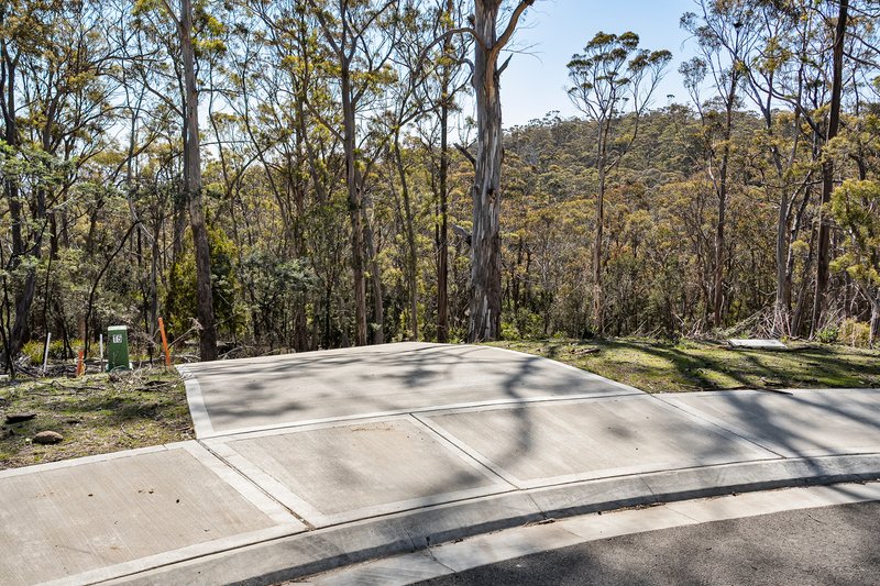 Photo - 22 Hargrave Place, Mount Nelson TAS 7007 - Image 3