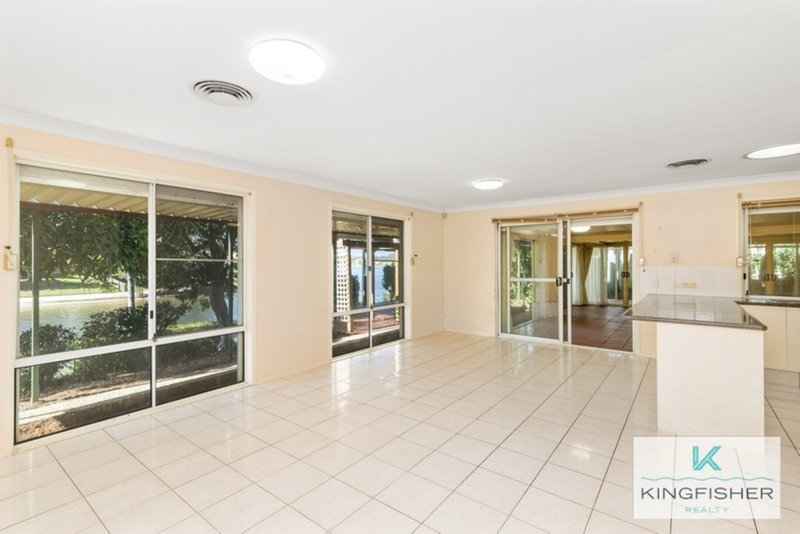 Photo - 22 Harrier Drive, Burleigh Waters QLD 4220 - Image 6