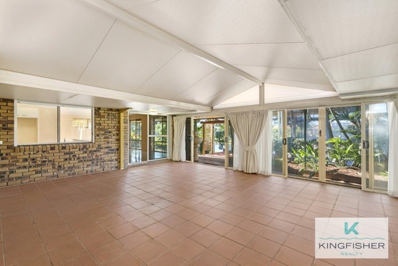 Photo - 22 Harrier Drive, Burleigh Waters QLD 4220 - Image 15