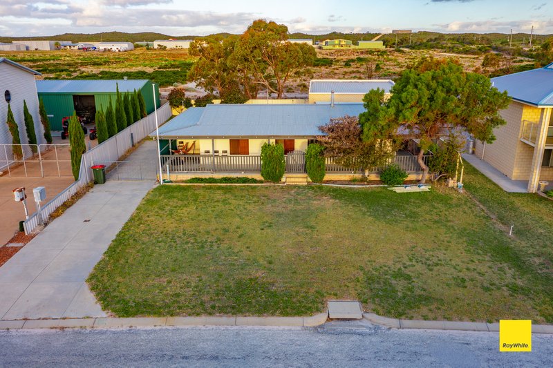 Photo - 22 Harvey Drive, Ledge Point WA 6043 - Image 23