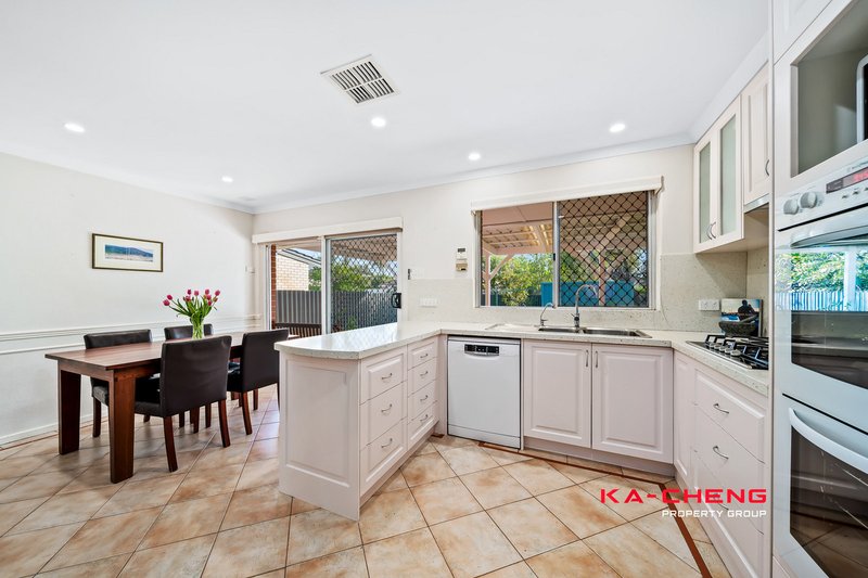 Photo - 22 Hascombe Way, Morley WA 6062 - Image 12