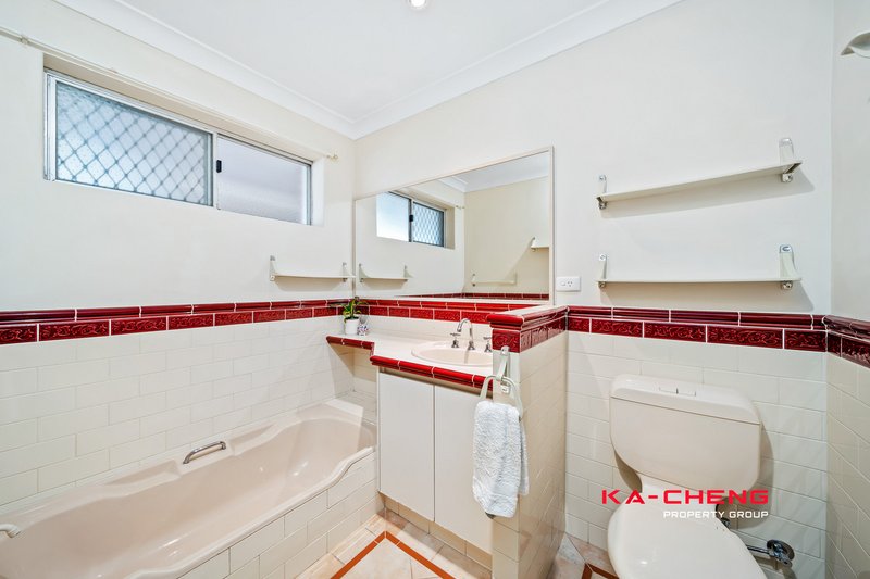 Photo - 22 Hascombe Way, Morley WA 6062 - Image 15