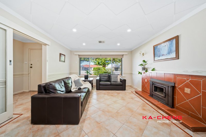 Photo - 22 Hascombe Way, Morley WA 6062 - Image 7