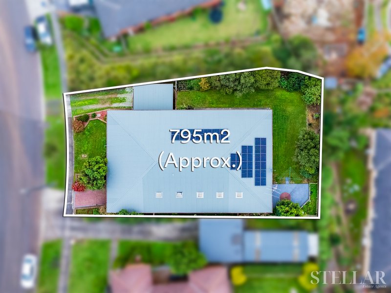 Photo - 22 Hatfield Drive, Drouin VIC 3818 - Image 1