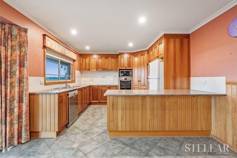 Photo - 22 Hatfield Drive, Drouin VIC 3818 - Image 3