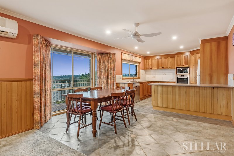 Photo - 22 Hatfield Drive, Drouin VIC 3818 - Image 6