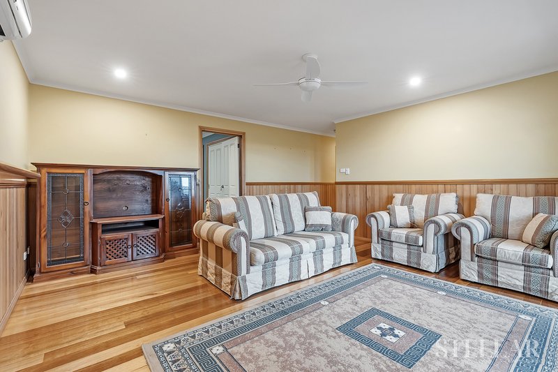 Photo - 22 Hatfield Drive, Drouin VIC 3818 - Image 10