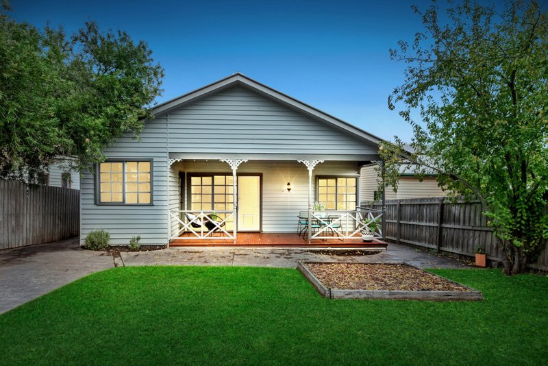 Photo - 22 Hawker Avenue, Preston VIC 3072 - Image 15