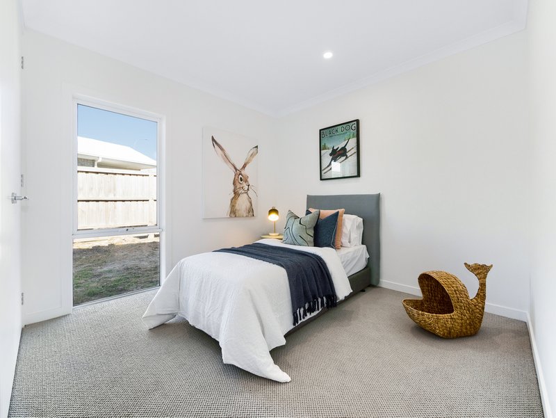 Photo - 22 Hayloft Way, Botanic Ridge VIC 3977 - Image 23