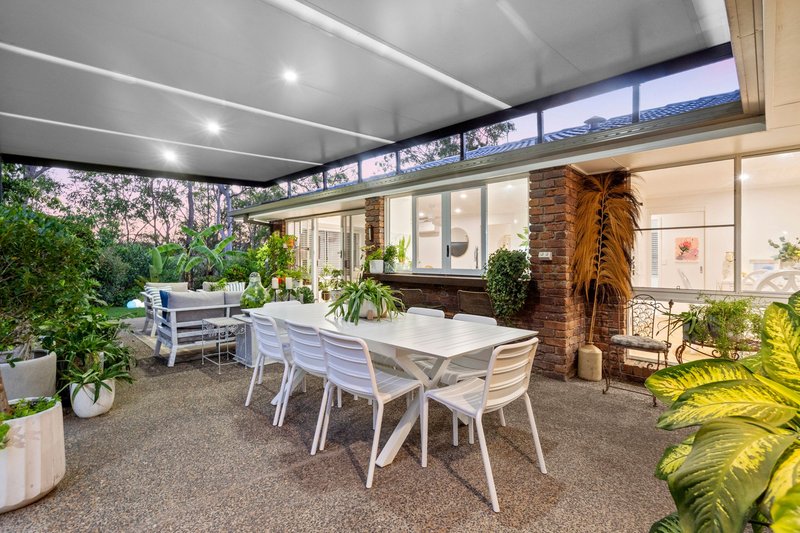 Photo - 22 Helisma Court, Mount Warren Park QLD 4207 - Image 16
