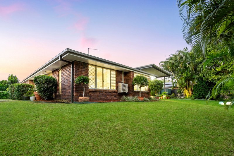 Photo - 22 Helisma Court, Mount Warren Park QLD 4207 - Image 17