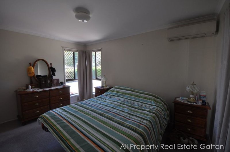 Photo - 22 Hemdon Street, Gatton QLD 4343 - Image 9