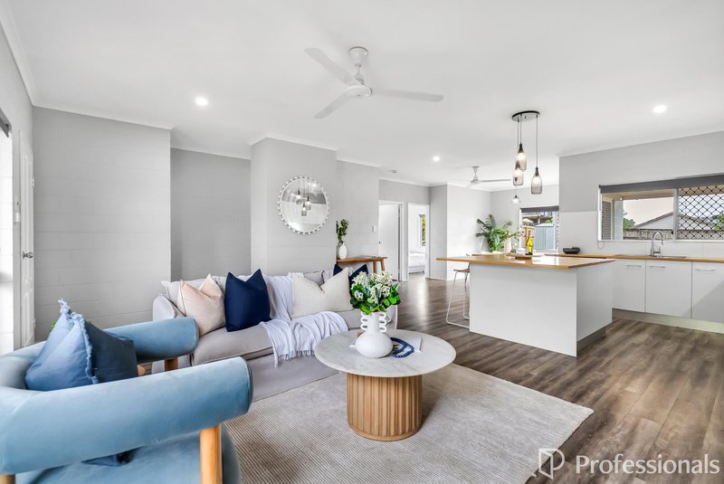 Photo - 22 Herald Street, Bentley Park QLD 4869 - Image 2