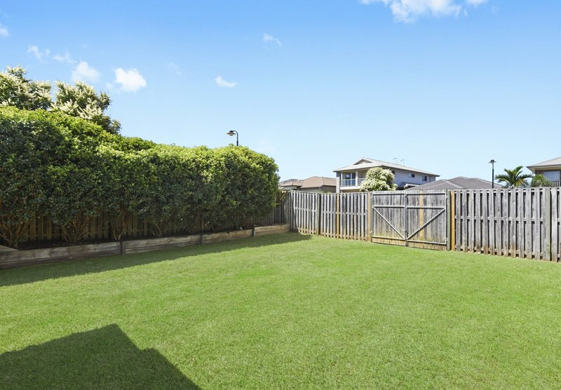 Photo - 22 Heron Close, Dakabin QLD 4503 - Image 11