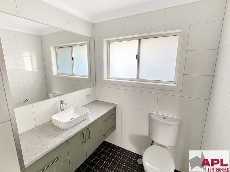 Photo - 22 High Street, Tenterfield NSW 2372 - Image 12
