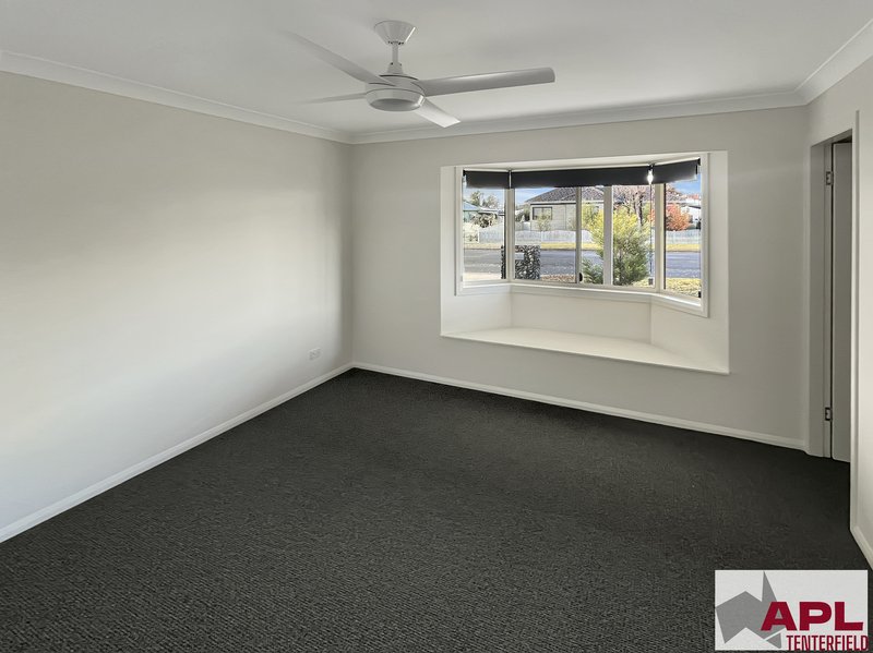 Photo - 22 High Street, Tenterfield NSW 2372 - Image 14