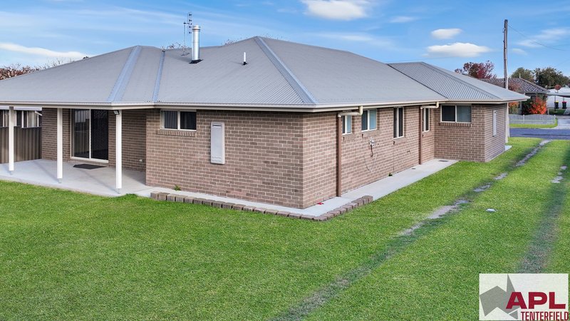 Photo - 22 High Street, Tenterfield NSW 2372 - Image 21