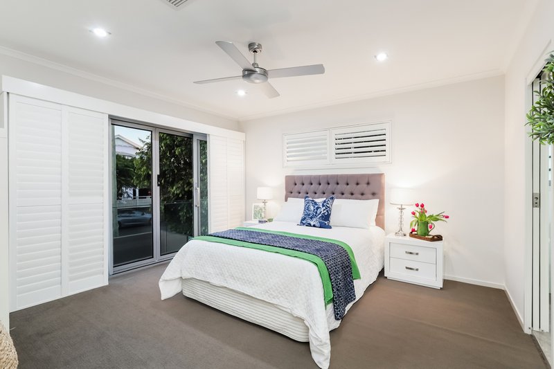 Photo - 22 Highlands Street, Wavell Heights QLD 4012 - Image 17