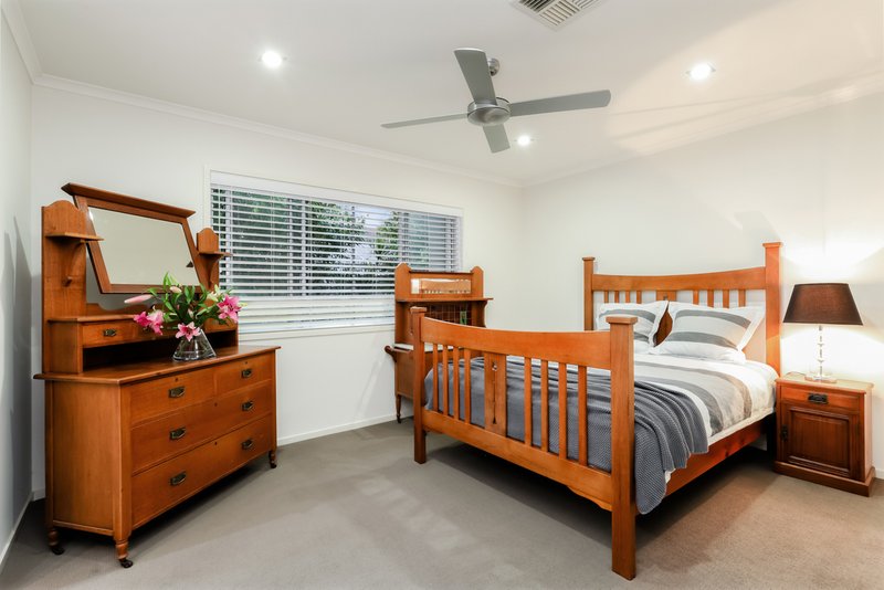 Photo - 22 Highlands Street, Wavell Heights QLD 4012 - Image 19