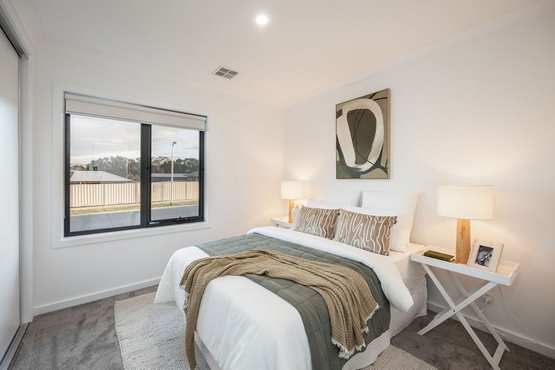 Photo - 22 Hillcrest Street, Leneva VIC 3691 - Image 16