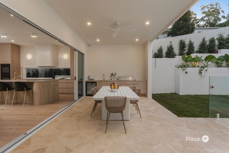 Photo - 22 Hobart Avenue, Camp Hill QLD 4152 - Image 14