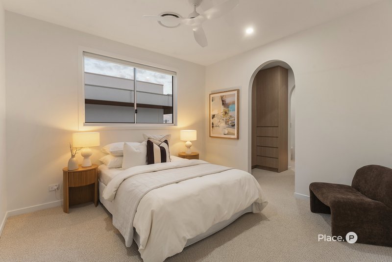 Photo - 22 Hobart Avenue, Camp Hill QLD 4152 - Image 23