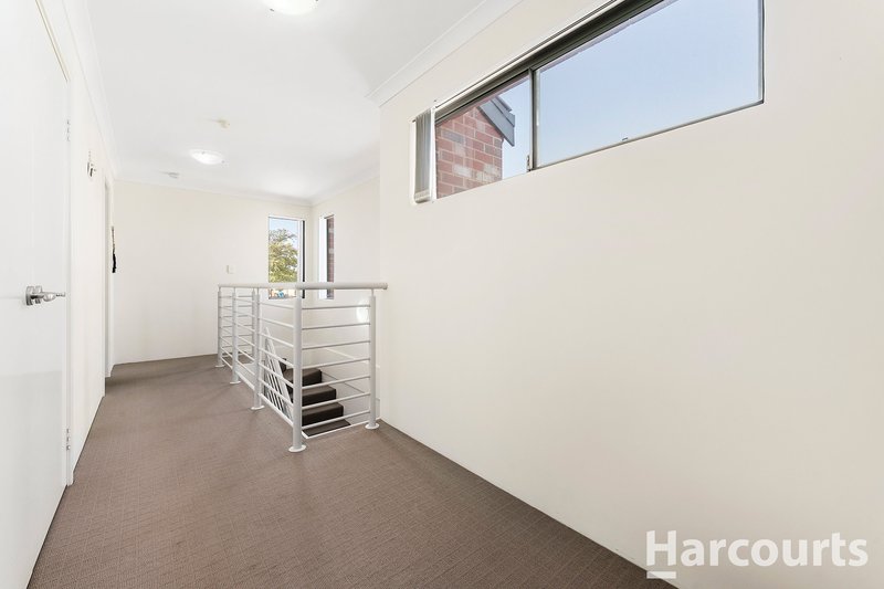 Photo - 22 Hocking Bend, Baldivis WA 6171 - Image 12