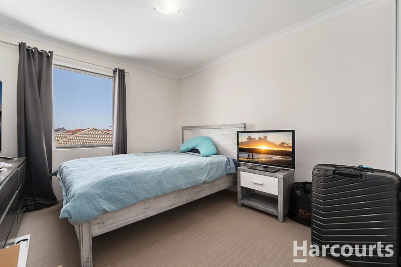 Photo - 22 Hocking Bend, Baldivis WA 6171 - Image 15