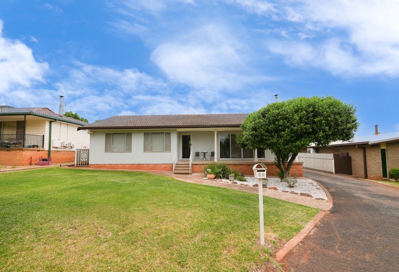 22 Hodges Street, Parkes NSW 2870