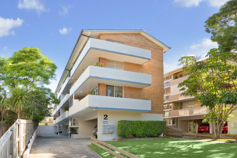 Photo - 2/2 Holborn Avenue, Dee Why NSW 2099 - Image 6