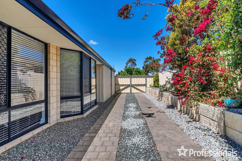 Photo - 22 Holcombe Road, Warnbro WA 6169 - Image 19